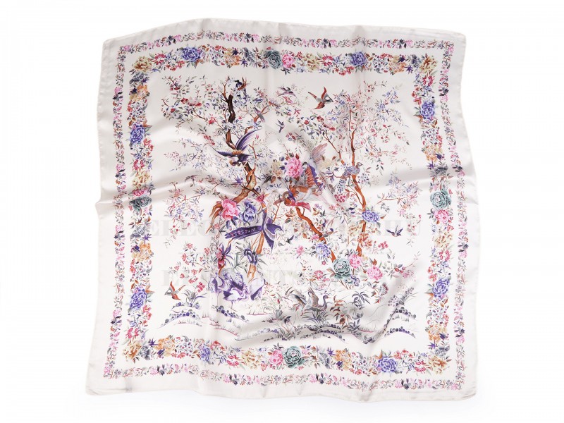 Női szatén kendő - 70x70 cm Női szatén kendő - 70x70 cm