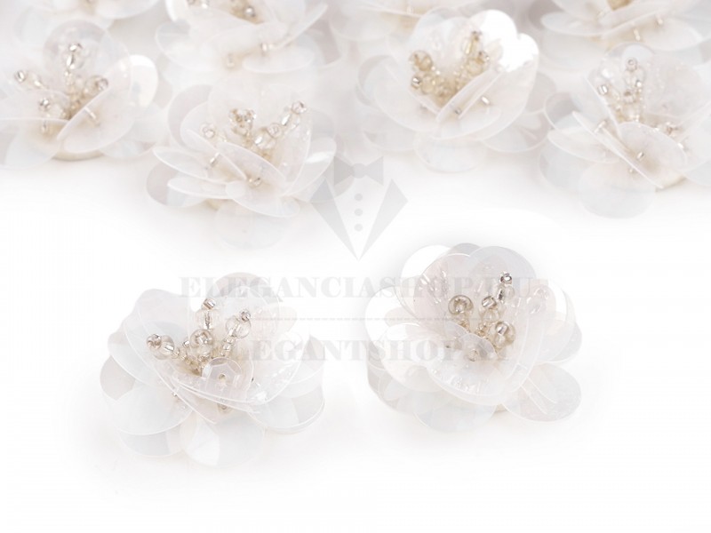 Flitteres virág gyöngyökkel - 10 db/csomag Flitteres virág gyöngyökkel - 10 db/csomag