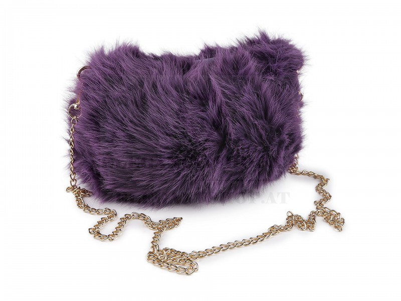 Szörme táska fém lánccal - 24x19 cm Női táska, pénztárca, öv Szörme táska fém lánccal - 24x19 cm Női táska, pénztárca, öv