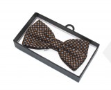              Díszdobozos mintás csokornyakkendő - Barna kockás