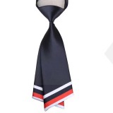            Női szatén nyakkendő - Kék-piros csíkos